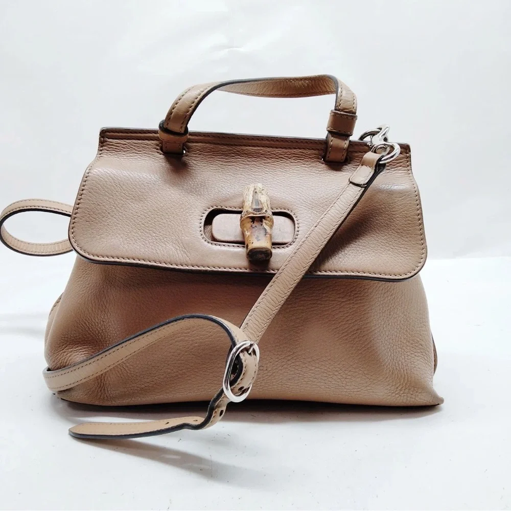 GUCCI Bamboo Turn-Lock Beige Leather Top Handle Front Flap Closure Shoulder Bag - Picture 1 of 9